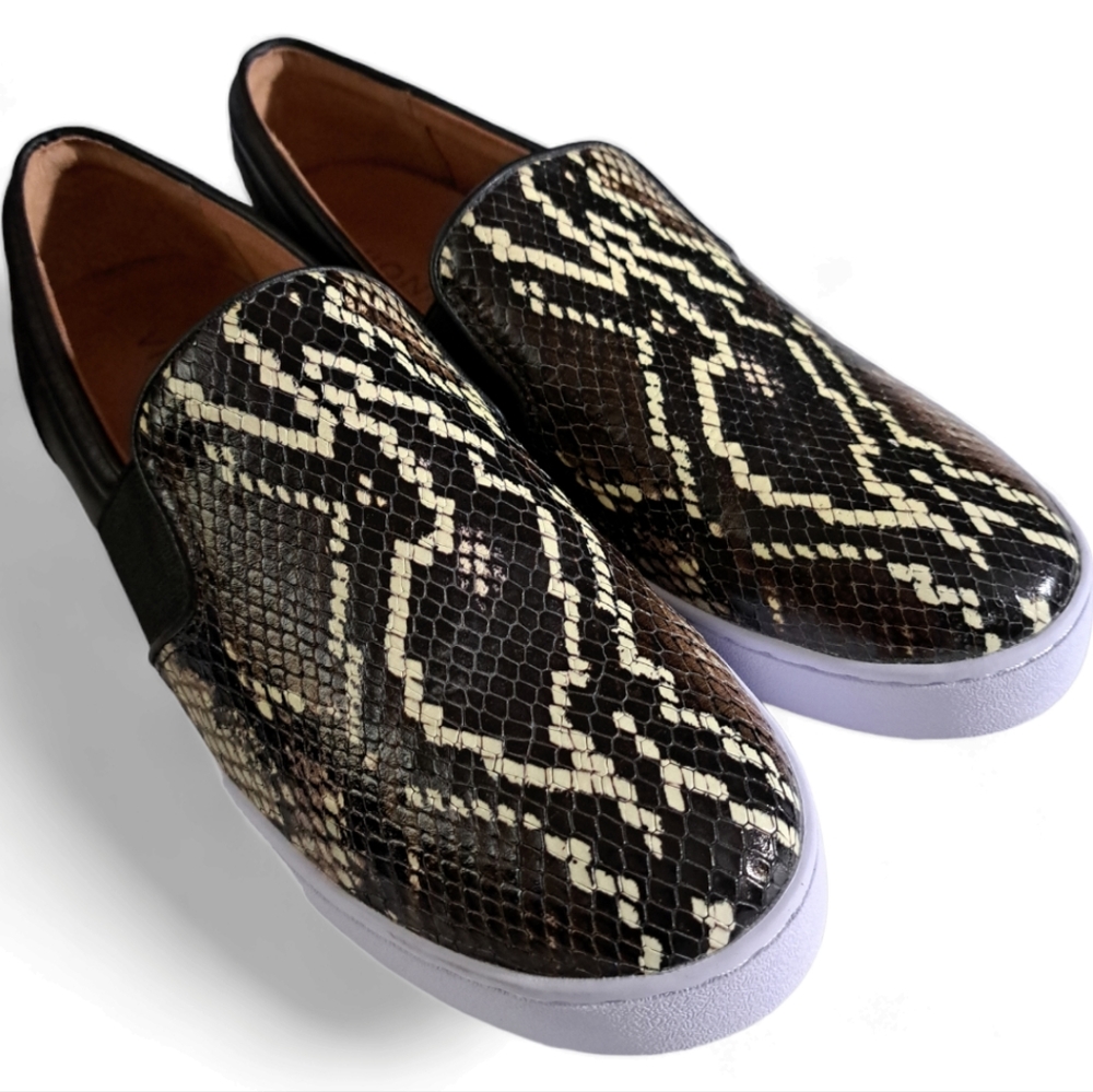 Vionic Demetra Boa Embossed Leather Slip on Sneaker SZ 7